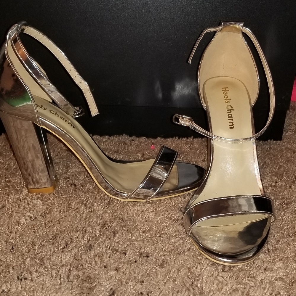 Prom shoes